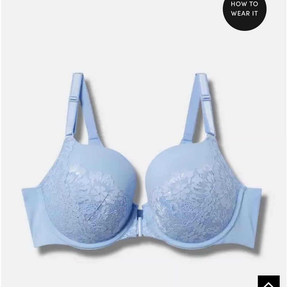 Torrid Blue Lace Underwire Bra Full Coverage front closure 360 degrees smoothing